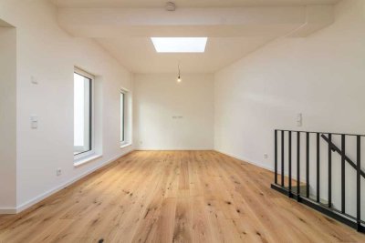 NEUBAUSBAU IM BUNGALOW-STIL � MIT ZWEI GROßEN TERRASSEN IM RUHIGEN INNENHOF +PROVISIONSFREI+