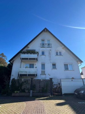Traumhafte 4-Zimmer Wohnung mit Balkon in Leverkusen!