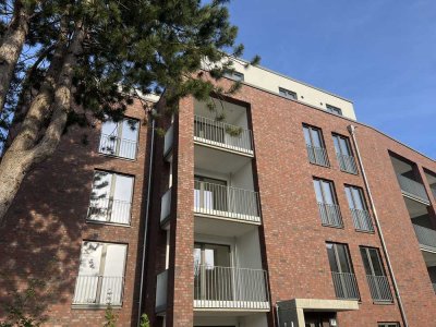 NEUBAU ERSTBEZUG  3 Zimmer mit Balkon & Einbauküche in Hamburg Lokstedt