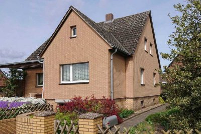 Gestalten Sie ihren Wohntraum: Renovierungsbedürftiges Einfamilienhaus in Feldrandlage