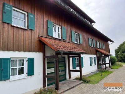 Ruhige Dachgeschosswohnung in idyllischer Lage
