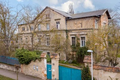 Denkmalgeschützte Villa ehemals Herrenhaus der Zuckerfabrik