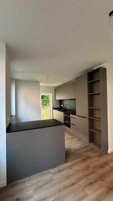 Erstbezug nach Kernsanierung inkl. hochwertiger EBK & Garage