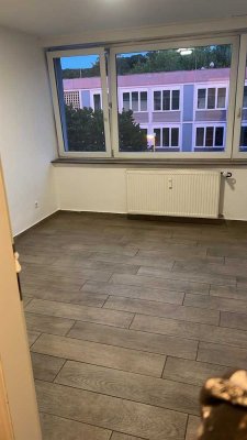 Frisch sanierte Kompakt-Wohnung in der Pforzheimer Oststadt