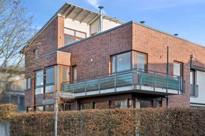 Lichtdurchflutetes Reihenendhaus mit Südwestgarten und Garagenstellplatz