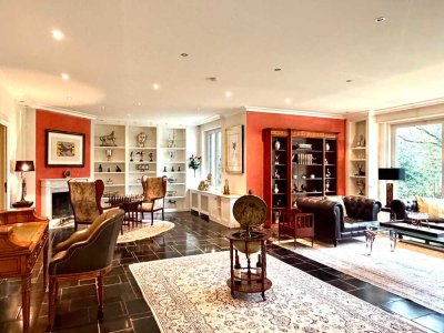 Repräsentative Landhausvilla auf parkähnlichem Grundstück in Bestlage!