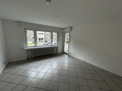 Duisburg - Meiderich : Schön geschnittene 3-Zimmer-Wohnung mit Balkon im Erdgeschoss frei