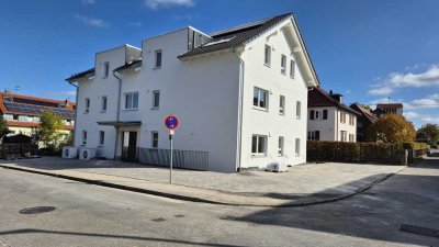 Erstbezug: Moderne 3-Zimmer-Wohnung mit Balkon in Magstadt