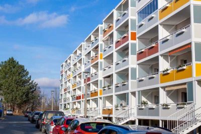 Sonnige 3-Raum Wohnung, mit modernem Balkon!