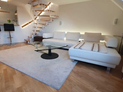 Schöne Maisonette Wohnung komplett eingerichtet mit Klimaanlage , Stellplatz , 2 x Bad
