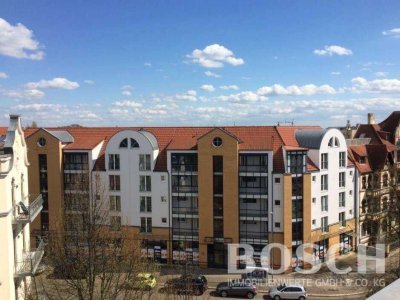 Entzückende 2-Raum-Wohnung in Stadtfeld-Ost mit Stellplatz
