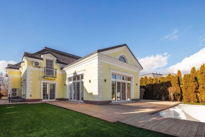 Kurzzeitmiete möglich!!! NUR 7500EUR!!!! 400 M2 LUXUSVILLA mit 4 Schlafzimmer mit Pool und Kamin im Wohnpark „Fontana“