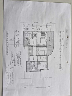 Stilvolle 4-Raum-Wohnung mit 20 m² Balkon und Einbauküche in Bonn