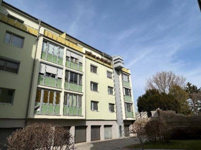 Großzügige 5-Zimmer-Wohnung mit Fernblick im Zentrum von Leobendorf!