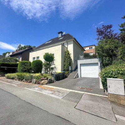 Hochwertiges Zweifamilienhaus!
