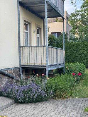 möblierte 2-Raum-EG-Wohnung mit gehobener Innenausstattung mit Einbauküche an der TU Dresden