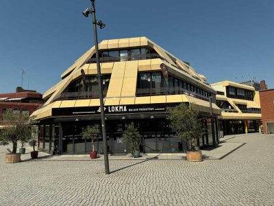 Zentral & ruhig: Helle 2-Zimmer-Wohnung mit großem Balkon am Königsplatz