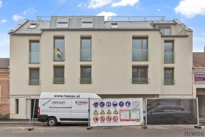 Moderne Dachgeschoss Neubau mit XXL-Dachterrasse in super Lage