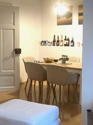 Provisionsfrei: Innenstadt-Altbau-Jugendstil 3ZKB frei nach Vereinbarung