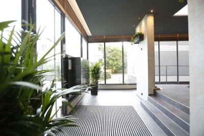 Helle 2-Zimmer-Single-Wohnung mit Balkon