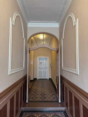 Laim schöne, helle 4 Zi. Altbau Whg, Wohnküche  Parkett, EBK, Balkon. WG tauglich