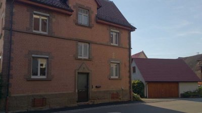 Gepflegte 3-Raum-Wohnung mit Balkon und Einbauküche in Untergruppenbach Teilort Unterheinriet