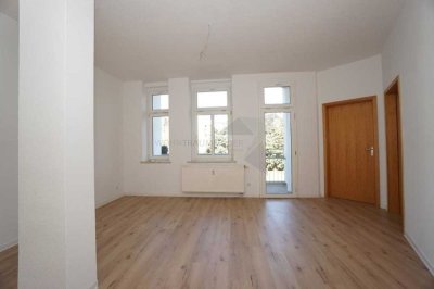 Große 5-Raum-Wohnung mit separatem Eingang