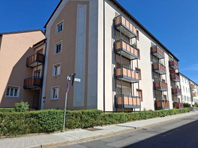 Attraktive, sanierte 3 ZKB-Wohnung mit Südost-Balkon Rehbühl