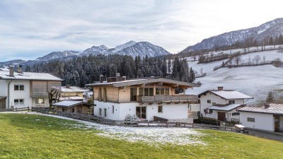 Charmantes Landhaus mit Bergpanorama