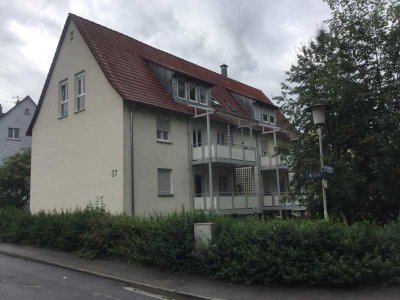 Hier fühlen Sie sich wohl: charmante 2-Zimmer-Dachgeschosswohnung
