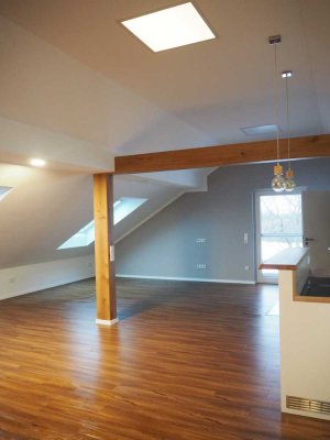 Schöne 3,5 Zimmer Dachgeschosswohnung zu vermieten
