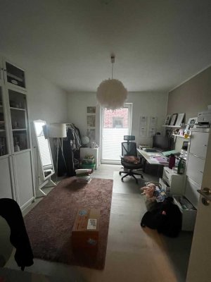 Ansprechende und neuwertige 4-Raum-Wohnung mit gehobener Innenausstattung mit Balkon in Issum