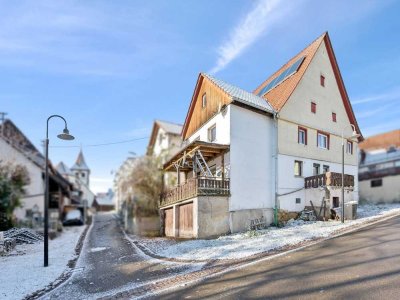 Großzügiges Zweifamilienhaus mit Potential in Dornhan
