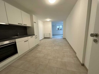 Großzügige 4-Zimmer-Wohnung mit EBK und Terrasse