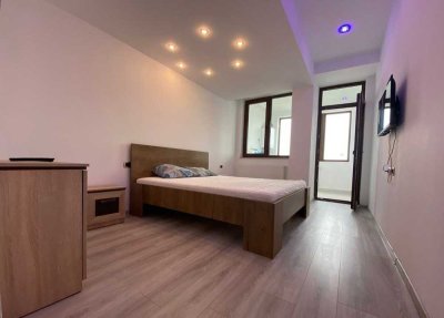 Stilvolle, sanierte 2-Zimmer-Wohnung mit EBK in Remscheid