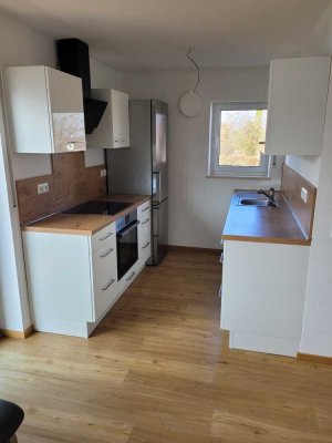 Schöne helle Wohnung, 1.OG in einem Zweifamilienhaus