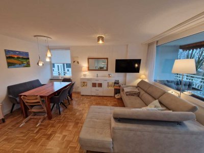 Kernsanierte 4-Zimmer Wohnung mit Balkon in Düsseldorf-Golzheim