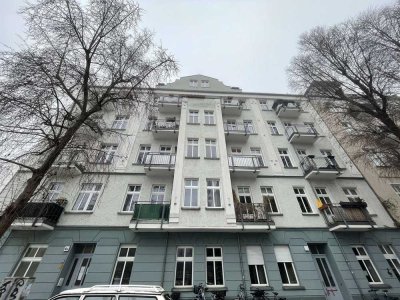Lichtdurchflutetes Dachgeschoss mit zwei großzügigen Terrassen im begehrtem Prenzlauer Berg!