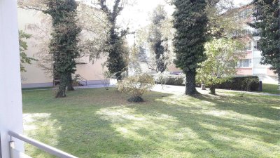 RUHIGE GARCONNIERE IN SCHÖNER STADTLAGE VON PRIVAT