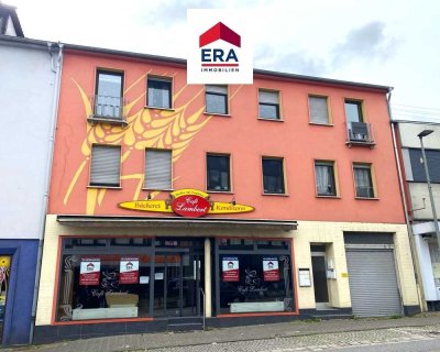 MEHRFAMILIENHAUS MIT GEWERBEFLÄCHE, RENDITEOBJEKT IN GROSSROSSELN !!
