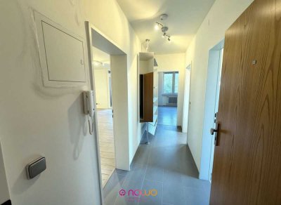 Sorglos wohnen: Moderne Wohnung mit neuem Bad, hochwertiger Küche, Aufzug & Parkplatz