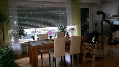 Wunderschöne 3,5 Zi.- Whg. mit Einbauküche, Kamin u. gr. Balkon in 45478 Mülheim, Lierberg 20