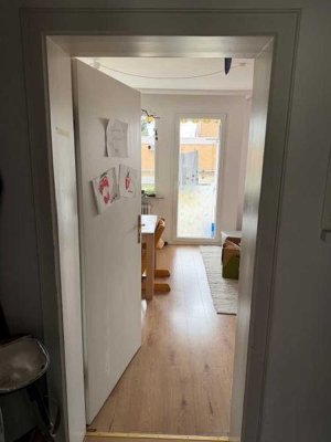 TU-Nähe mit Balkon