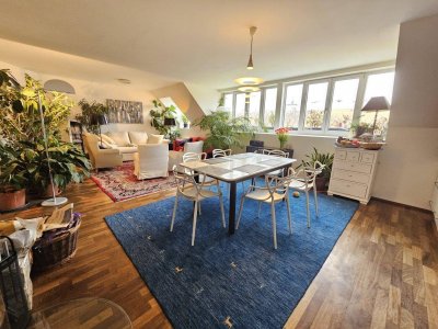 Großzügige Neubau DG-Maisonette im Karmeliterviertel | Holzkamin | Lift | 2 XL Rooftop-Terrassen | MODERNISIERUNGSKONZEPT