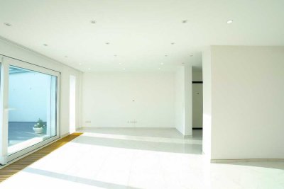 Stilvoll wohnen mit Garten, Terrasse & Wellnesskomfort