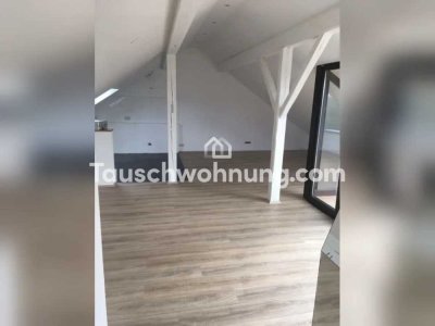 Tauschwohnung: Helle Dachgeschosswohnung mit Dachterasse
