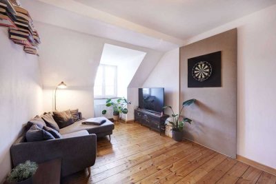 Exklusive 2-Zimmer-Wohnung mit Altbauflair in Neuhausen