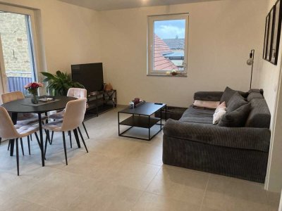 Neuwertige 2-Zi.-Wohnung mit EBK in Eppingen-Adelshofen zu vermieten!