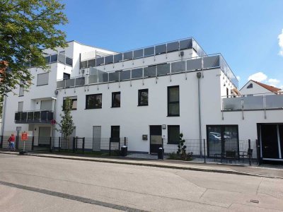 Exklusives 4 Zi. Eckhaus mit Garten und grosser Terrasse