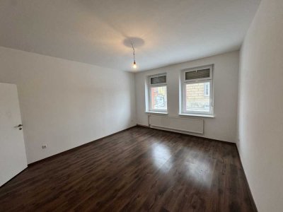 Single-Wohnung im Erdgeschoss mit viel Platz – Nähe S-Bhf Magdeburg-Südost